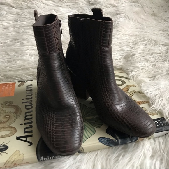 Korks Leyland Ankle‎ Boot Snake Print - Picture 1 of 10